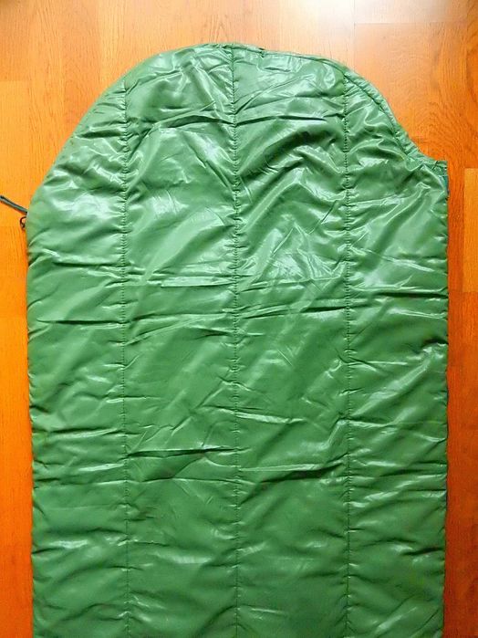 Sac de dormit tip “mumie”, fabricat in Germania. impecabil, ca nou.