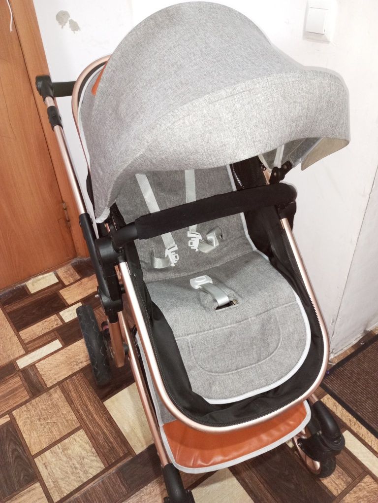 Продам детскую коляску