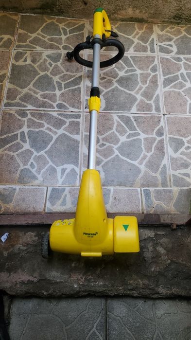 Aparat de curățat, rosturile dintre dale