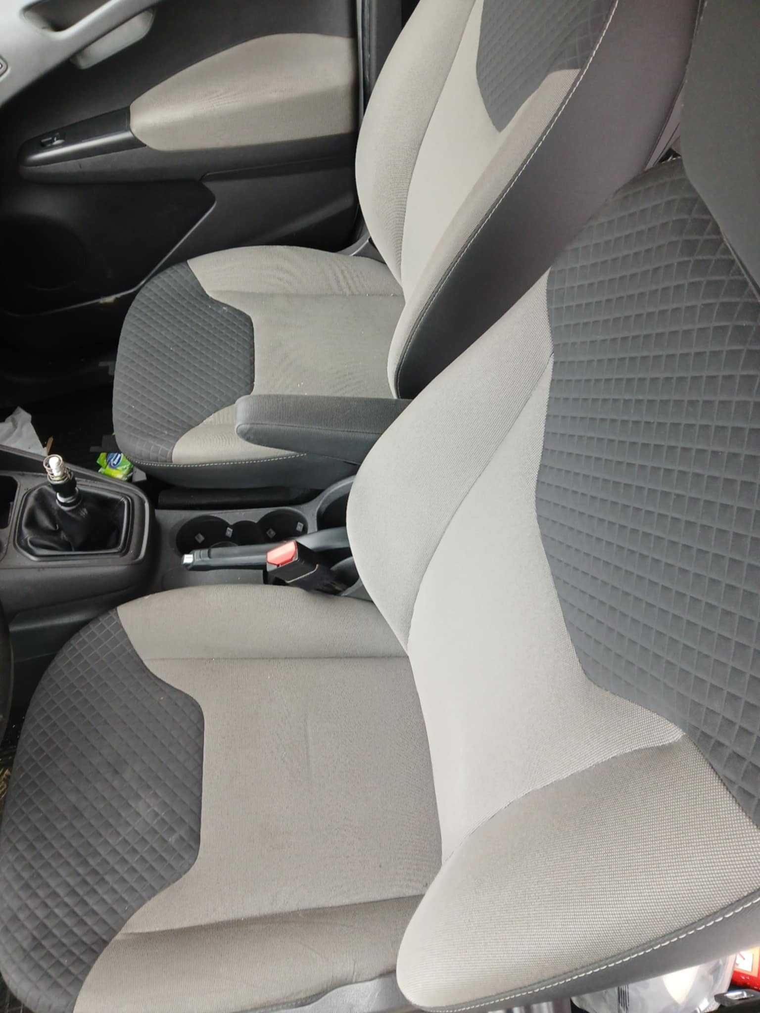 Ford Tourneo Courier 1.0 EcoBoost . НА ЧАСТИ