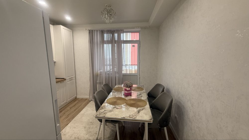 Продам стол со стульями