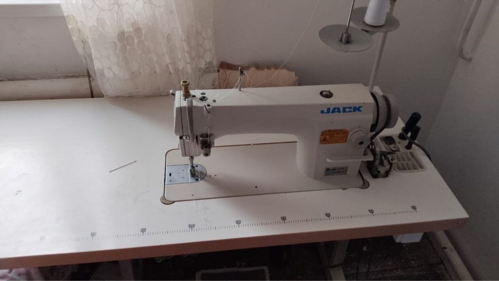 Швейная машина сатылады