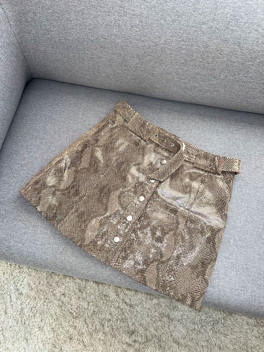 Пола Zara размер М