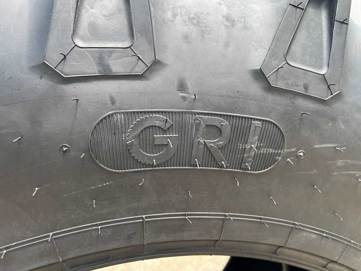 Anvelope noi cu 10 pliuri 20.8-38 pentru tractor spate marca GRI