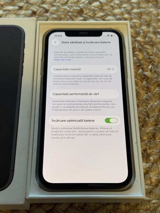 iPhone 12  black, 128GB – ca nou, baterie originală 99%, iOS 26