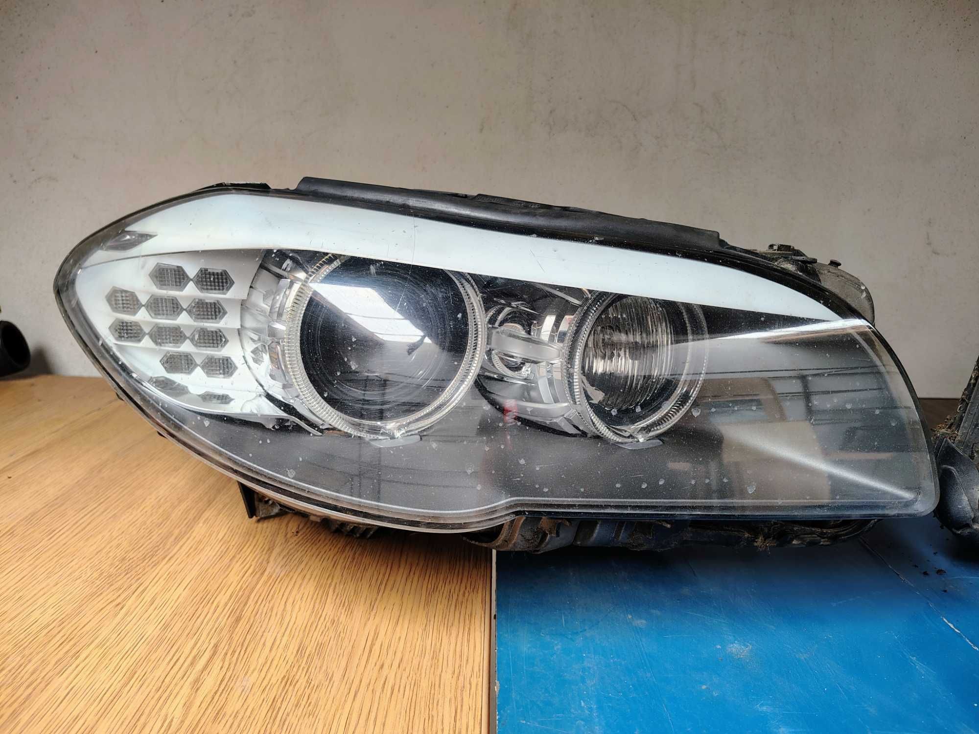 Завиващи фарове BMW F10/F11 Dynamic Xenon