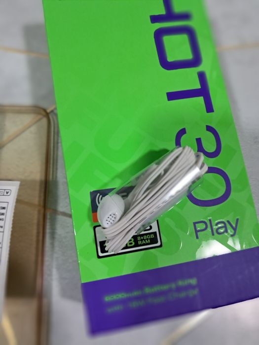 Infinix HOT 30 Play yangi