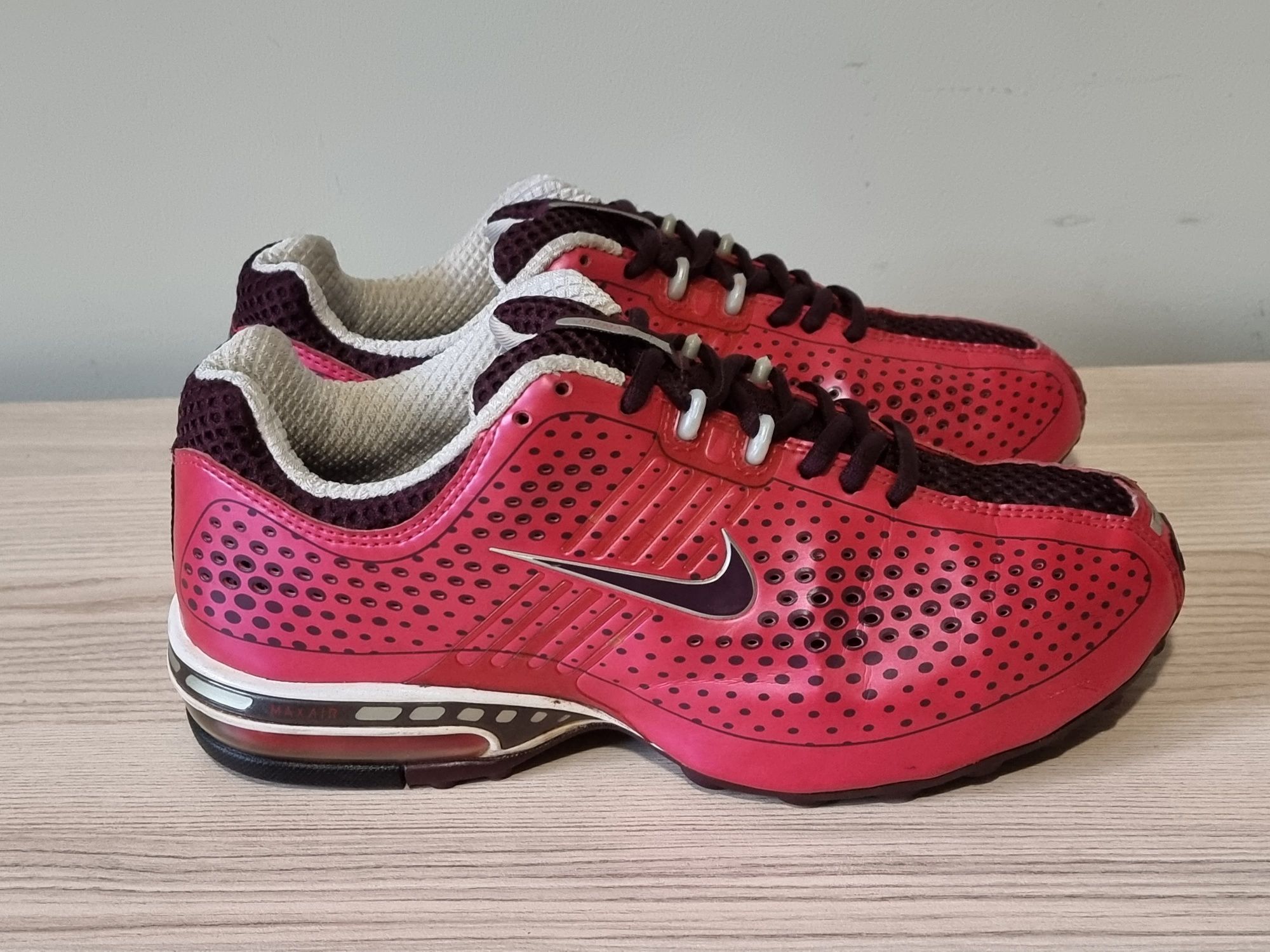 Nike Air Max 39 номер