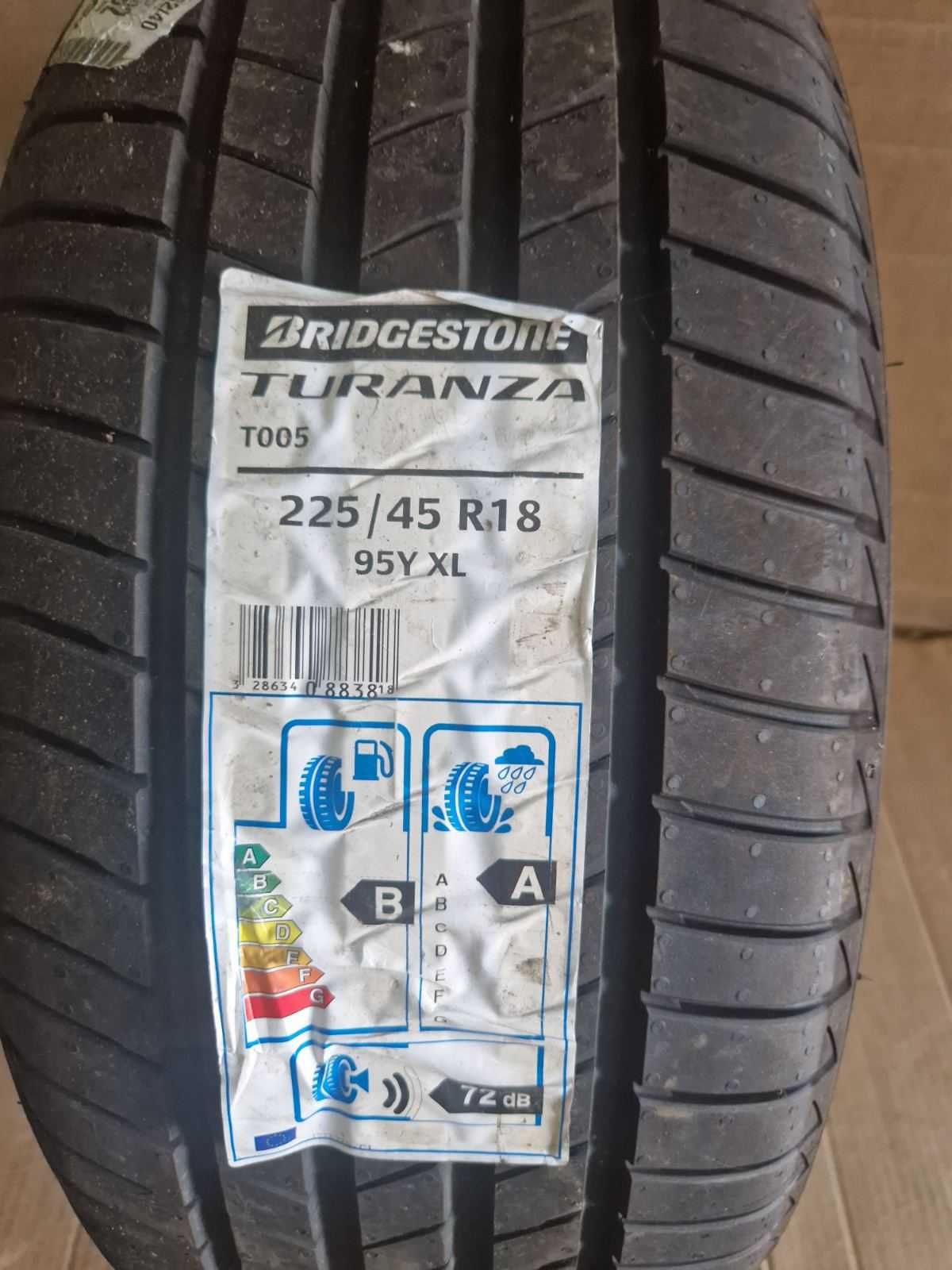 1 брой Bridgestone R18 225/45/ 
нова лятна гума 
DOT0420