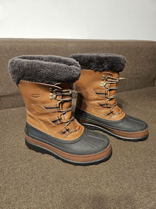 Cizme  UGG      .