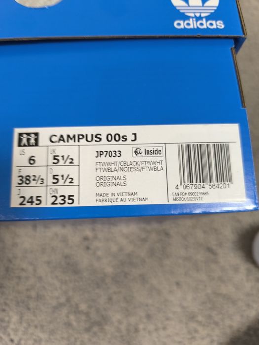 Маратонки Adidas