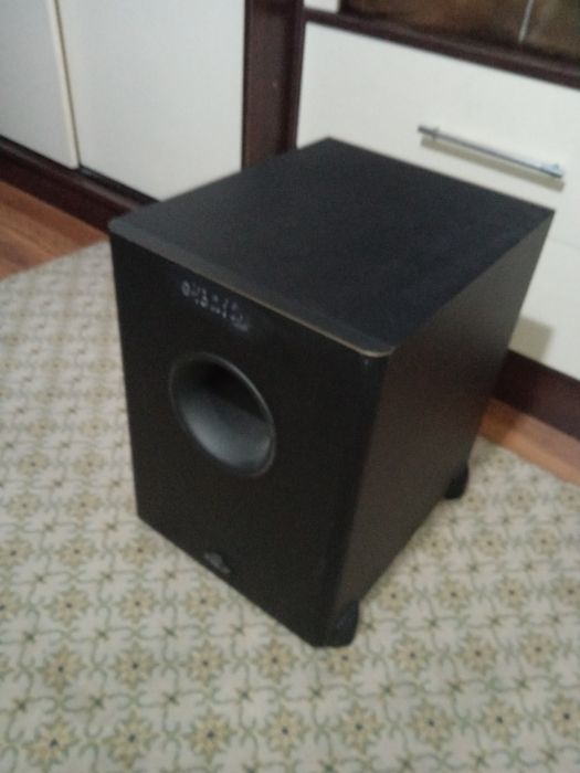 Сабвуфер плюс центральный канал MAGNAT