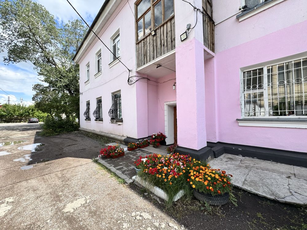 Продаем 3 комн. кв. по ул. Московская(рядом ЦОН по ул. Чкалова)
