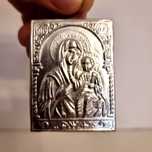 Icoana mica argintie cu Fecioara Maria si Pruncul Iisus