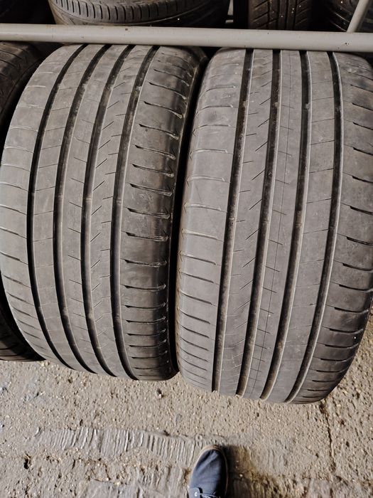 285/40 R21 Bridgestone Alenza de vara cu buză pt jante