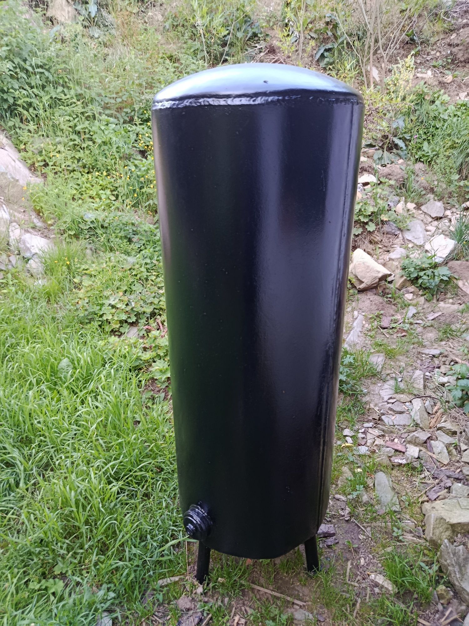 Vând boiler lățime 52. înălțime  1,30