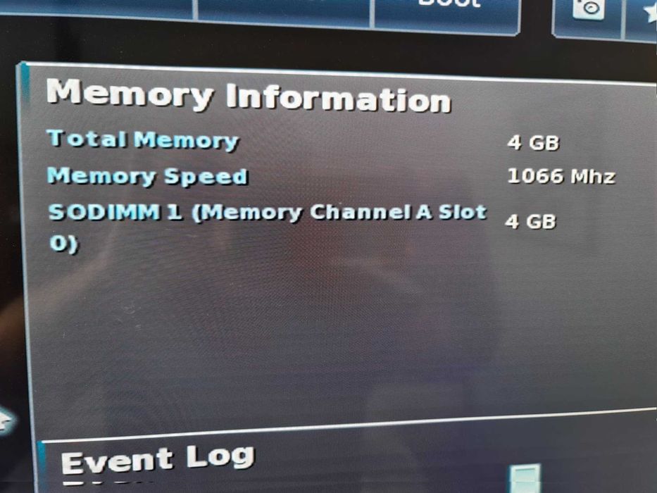 Vad NUC Intel, 4GB RAM, 200GB HDD + HDD extern pt. backup de 500GB.