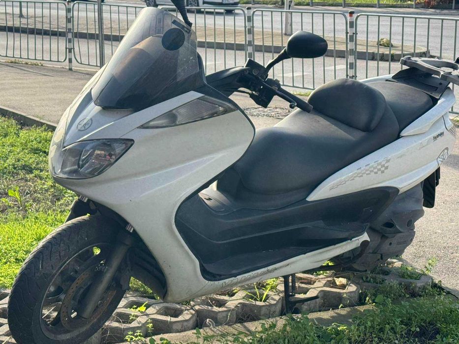 Мотор Yamaha Majesty 400