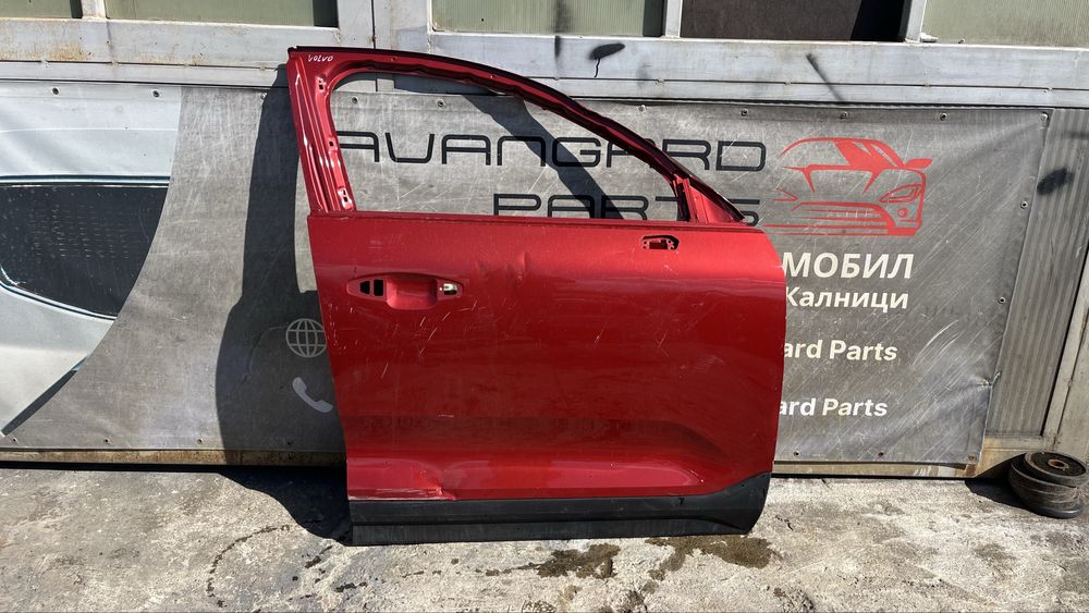 Предна дясна врата Volvo C40 2021-