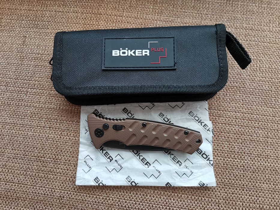 НОВА ЦЕНА Автоматичен нож Boker Plus Strike