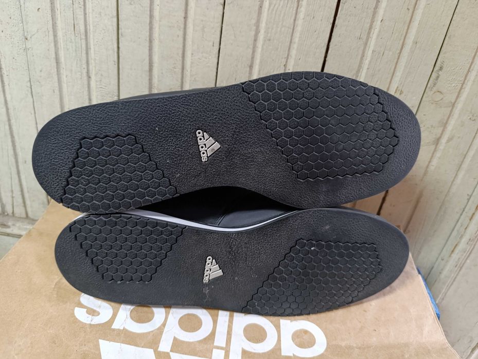 adidas Powerlift.3.1''оригинални oбувки за фитнес зала 44 номер