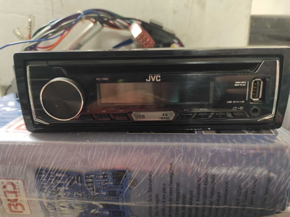 Авторадио JVC Redline