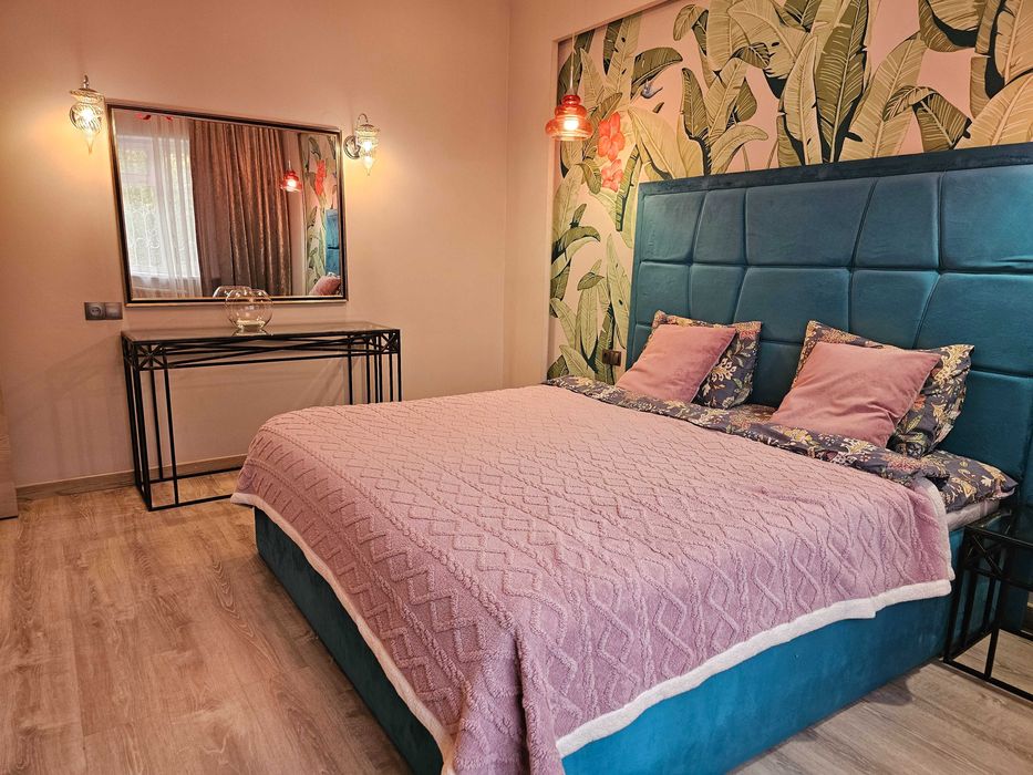 В аренду иностранцам 2/1/4 за гостиницей Россия спецплан 77 серия