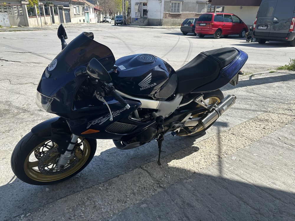 Honda VTR 1000 F