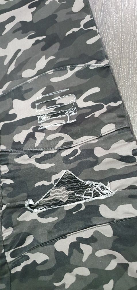 Pantaloni army bărbați