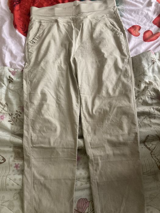 Имам много дрехи идеални ако се интересувате пишете на лично.