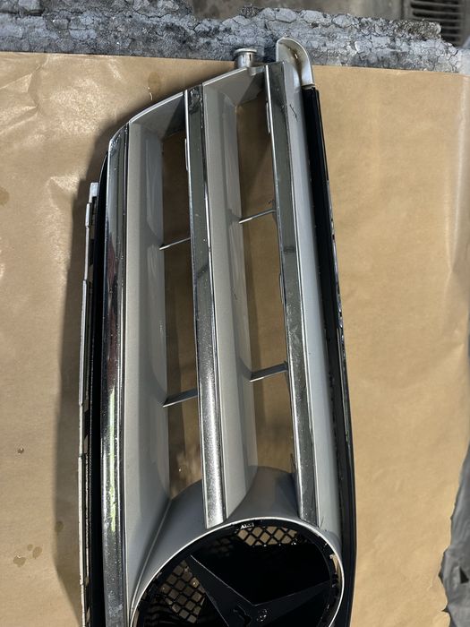 Mercedes C 204 предна решетка 2010-13
