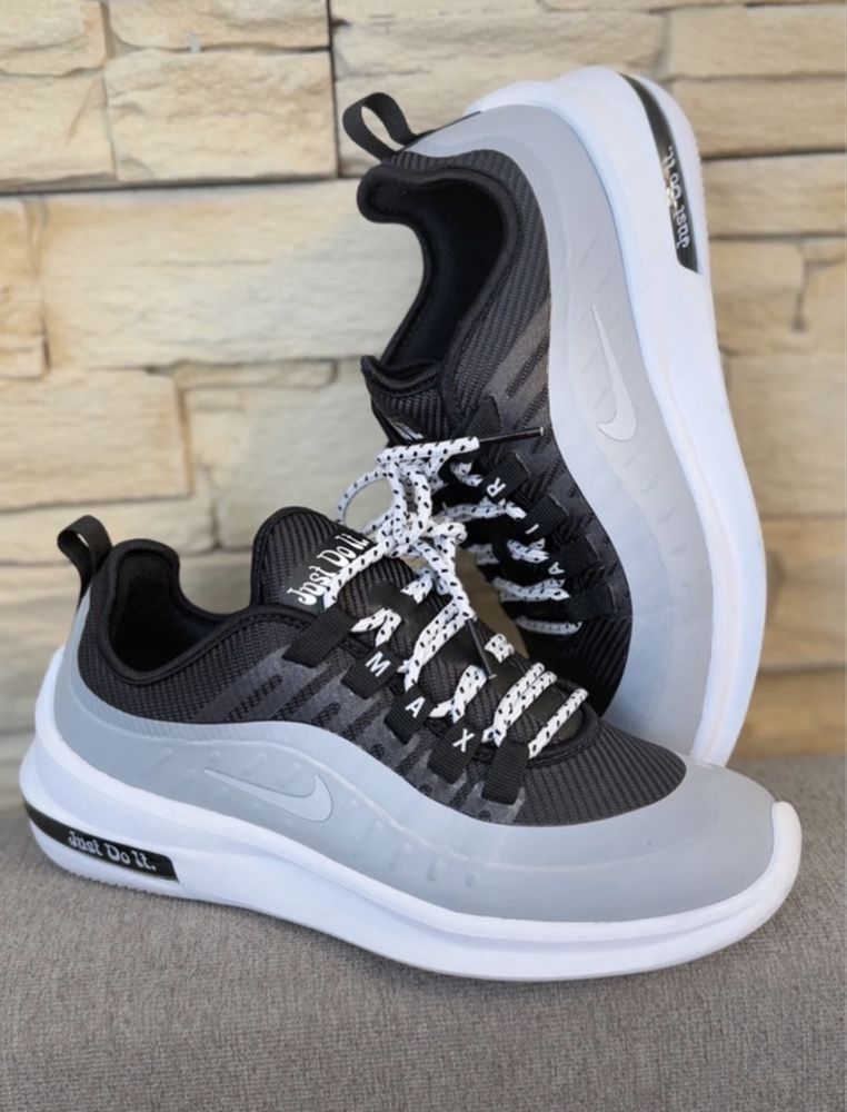 Adidași Nike femei