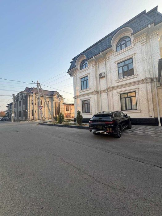 ПРОДАЕТСЯ ДОМ на Хувайдо махалля 1,8 Соток 6 Комната