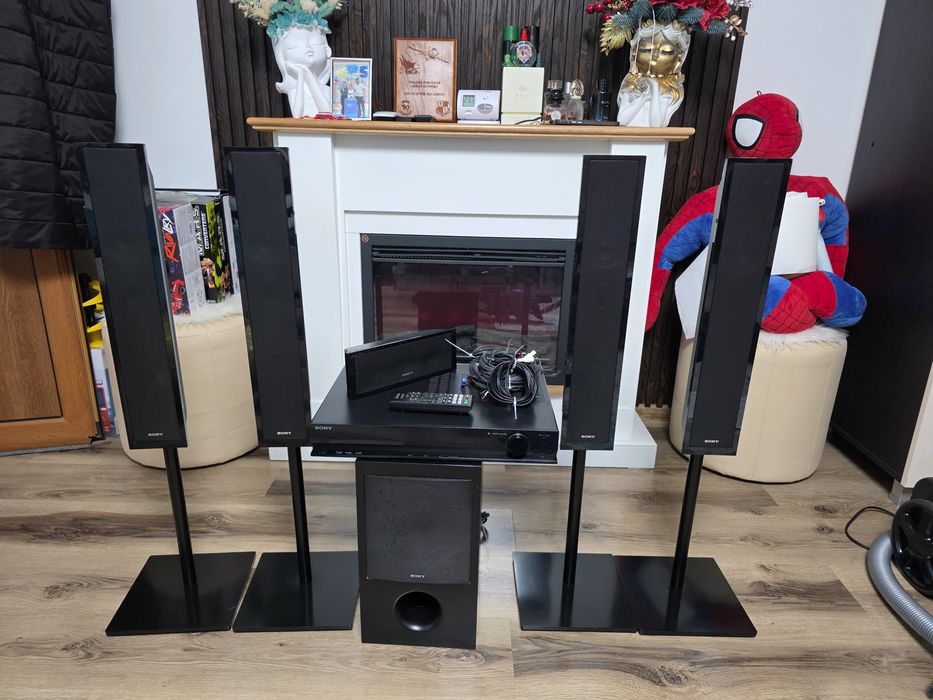 Vand sistem 5+1 Sony cu subwoofer