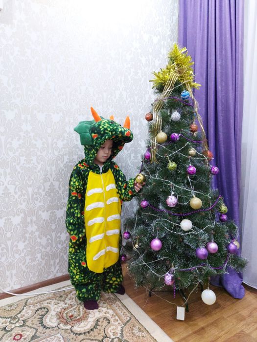 Продам искусственную елку