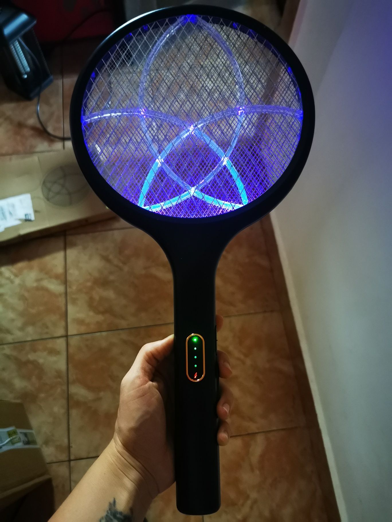 Paleta electrica anti-țânțari cu UV