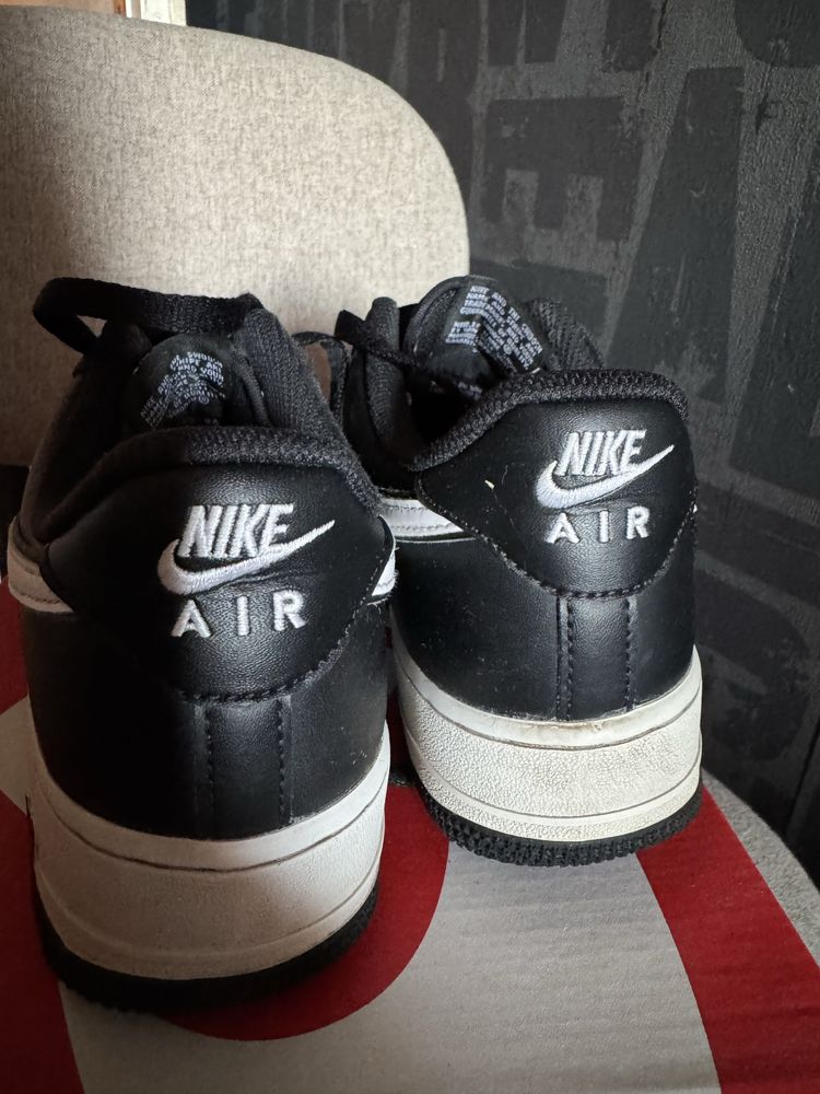 Nike Air Force 1 ‘07 black/white