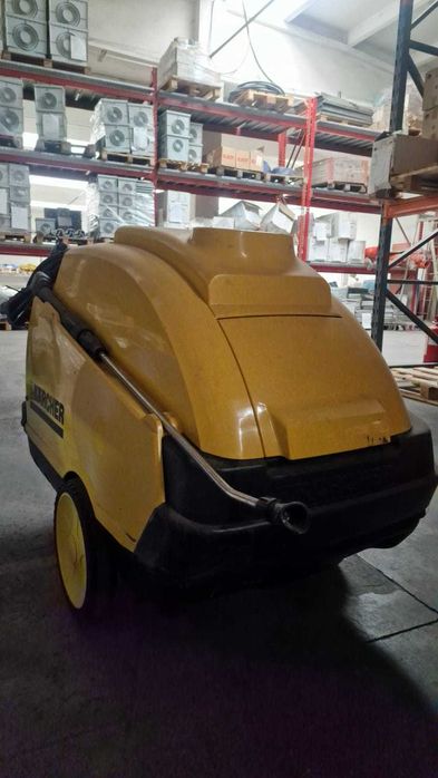 Aparat de spalat cu presiune Kärcher HDS 895 M eco