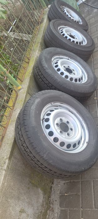 Jante cu anvelope Mercedes Sprinter