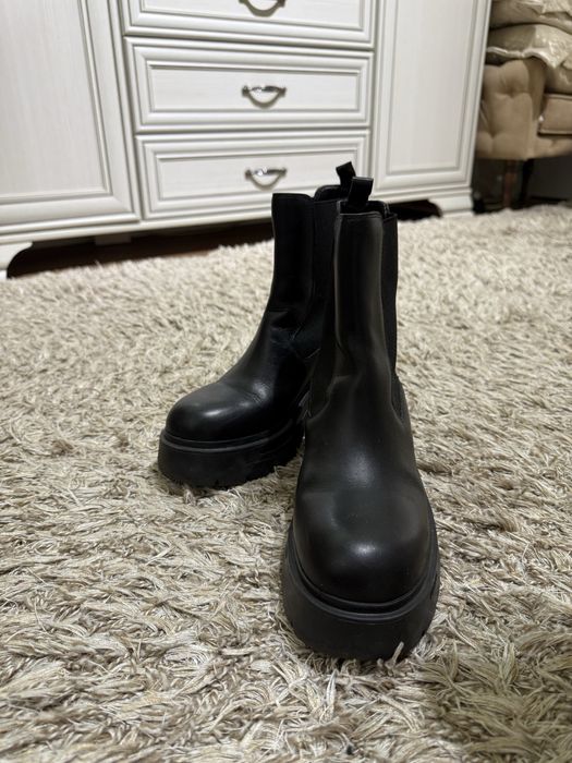 Оригинални боти от естествена кожа Liu Jo