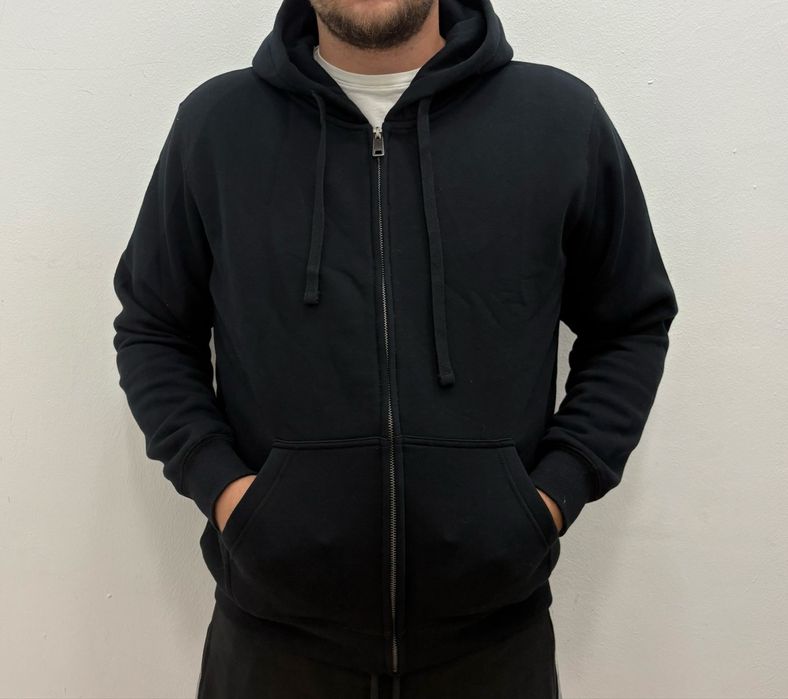 Мъжки суичъри изчистени