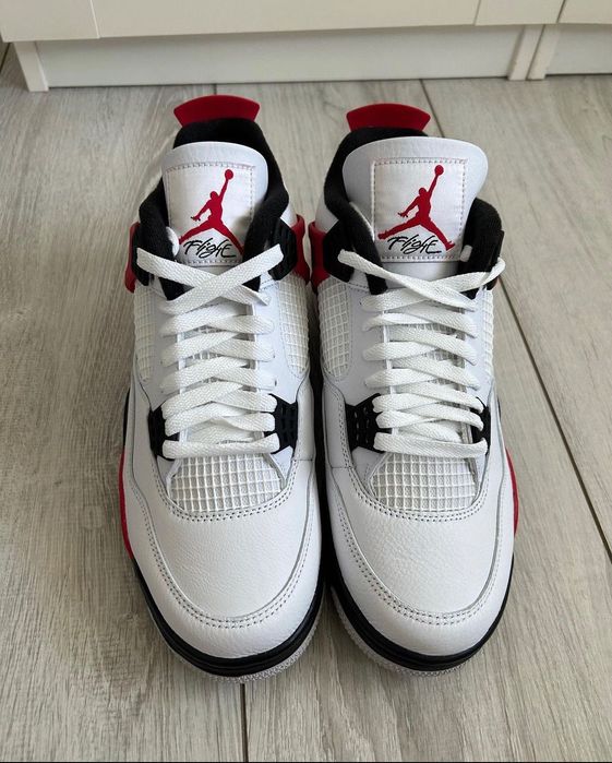 Jordan 4 Red Cement