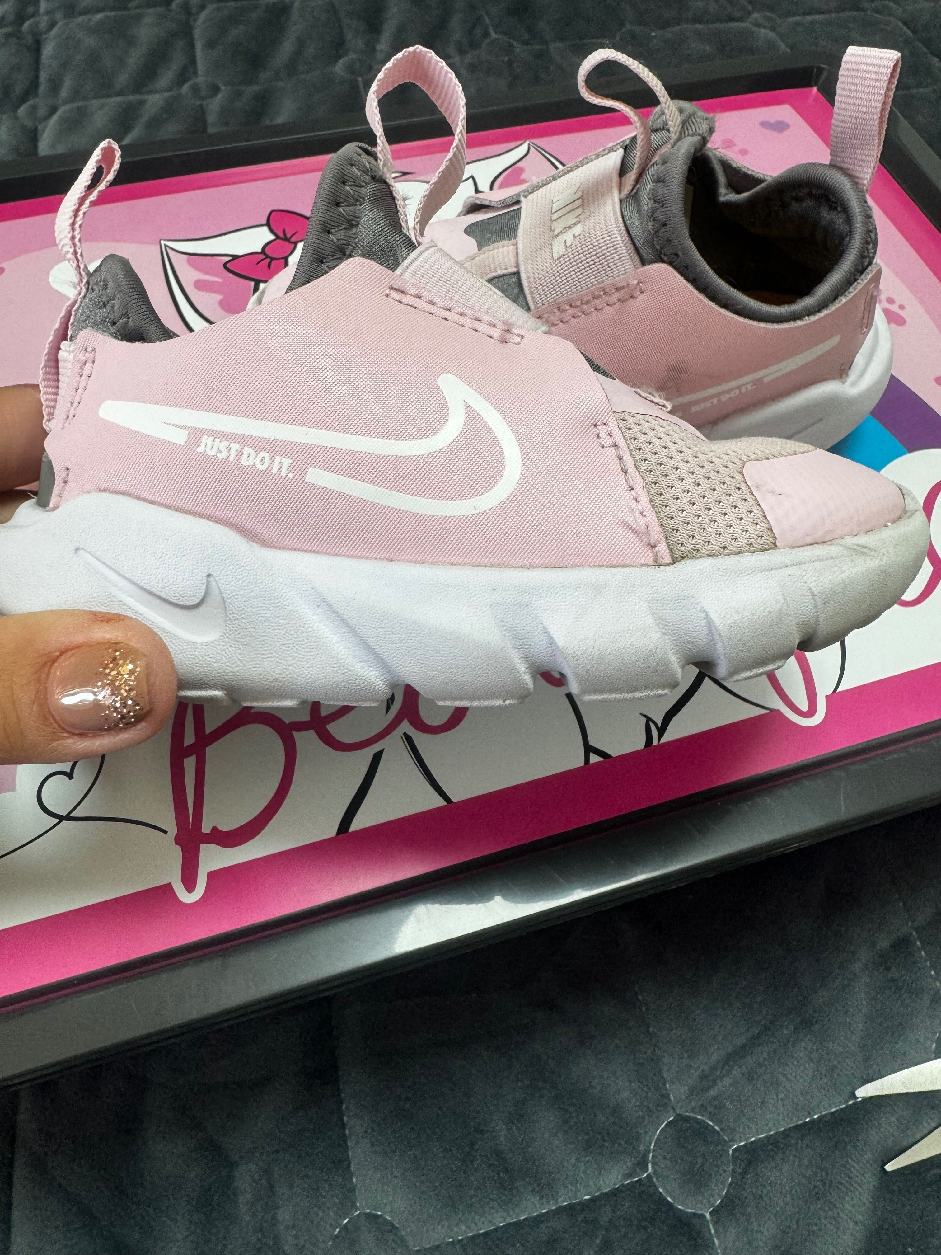 Детски маратонки Nike розови