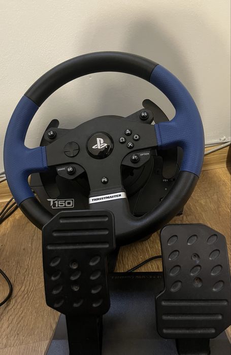 Волан Thrustmaster T150
