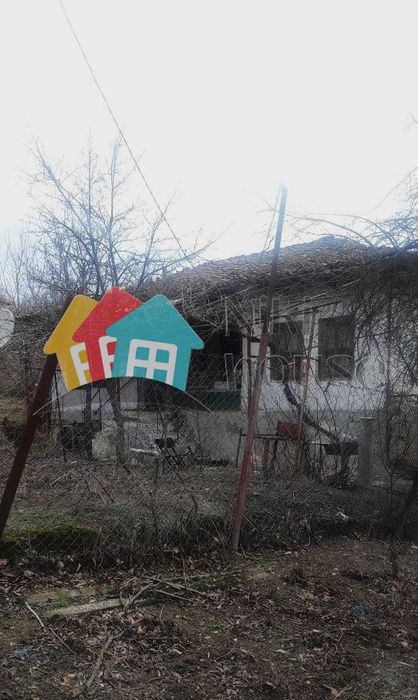 Продава се Къща в с. Комарево, Област Варна - 60 кв.м за 255 €/кв.м - Снимка #1