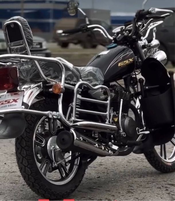Мотоцикл GSX.  200 куб