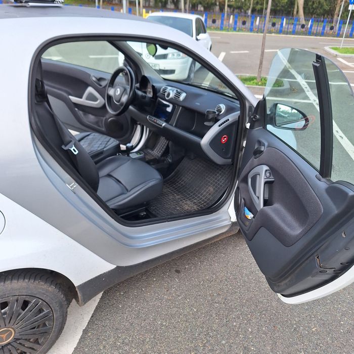 Smat   Fortwo coupe mhd   Motor 999 benzina an fabricatie 2012 Euro 5