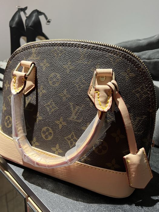 Чанта Lv нова неизползвана