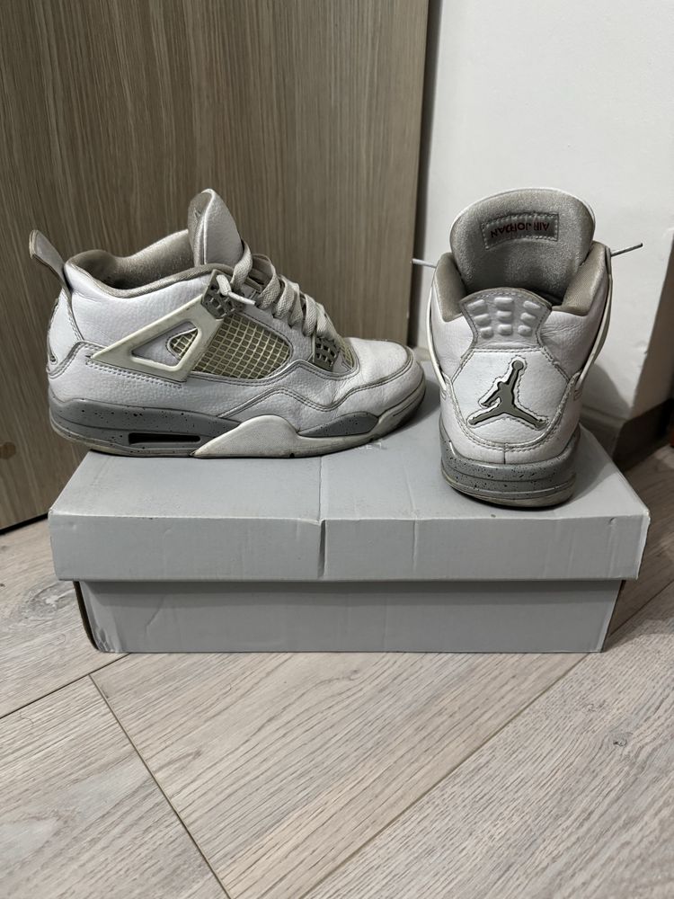 Adidasi jordan 4 de vanzare!!