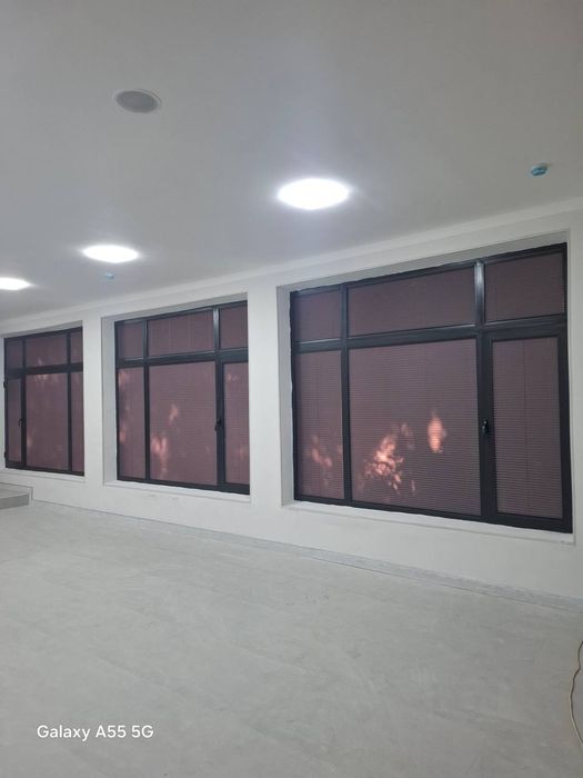 Jalyuzi МОДНЫЕ ЖАЛЮЗИ — КРАСИВО, УДОБНО, 
День-ночь, тканевые